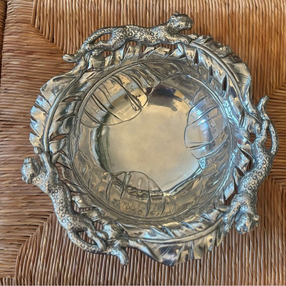 Arthur Court Retired 2000 Leopard Bowl - Picture 3 of 11